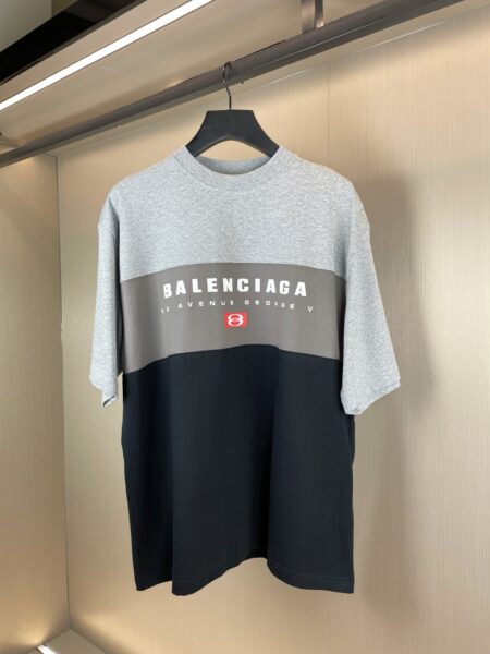 [발렌시아가] 컬러 블록 티셔츠 (2 COLORS)