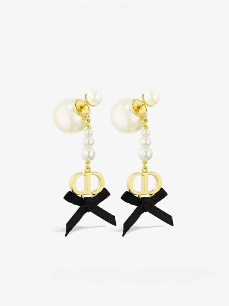 [디올] Dior Tribales 귀걸이 E3720WOMRS