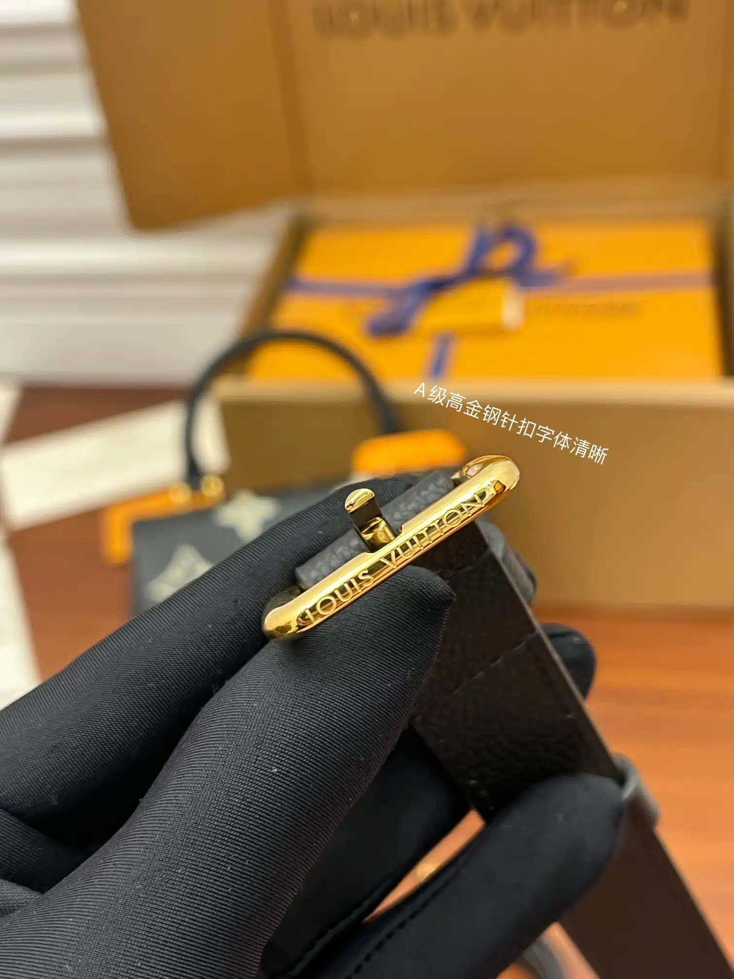[루이비통] 마들렌 BB 바이컬러 모노그램 앙프렝뜨(블랙/베쥬) M45978 - 이미지 8