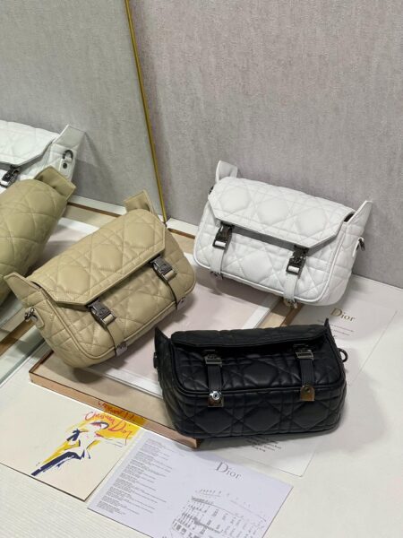 [디올] 캠프 스몰 백 M1243BMIG