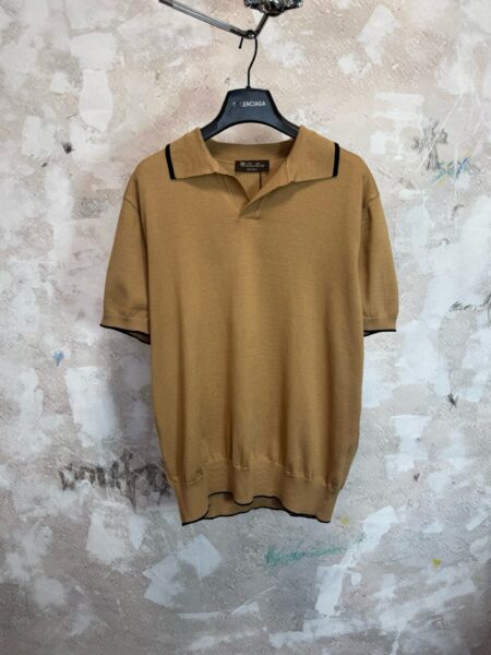 [로로피아나] 오픈 카라 티셔츠 (2 COLORS)