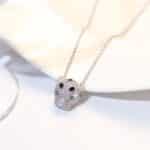 WHITE GOLD