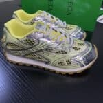 YELLOW / SILVER
