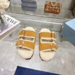 LIGHT MUSTARD