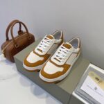BROWN / WHITE