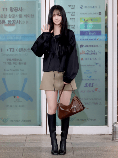 [프라다] 에메 미디엄 가죽 숄더백 1BC229