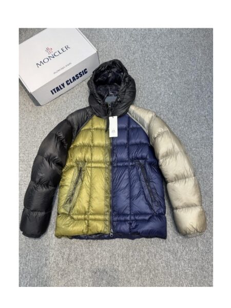 [CP COMPANY] 멀티컬러 고글 구스 다운 자켓 (2 COLORS)